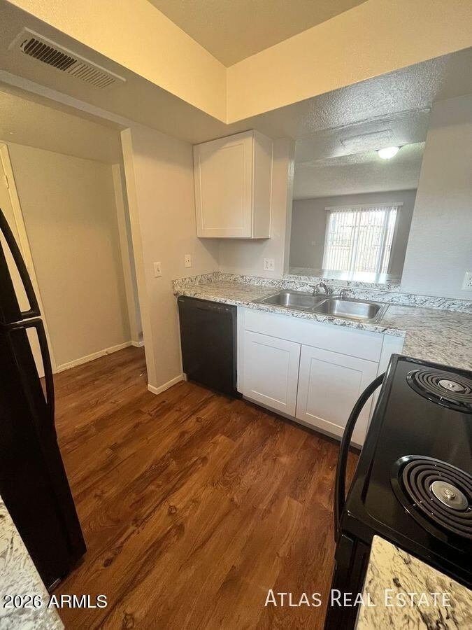 2820 E Kathleen Road - Photo 15