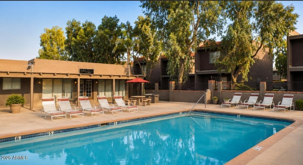 2820 E Kathleen Road - Photo 1
