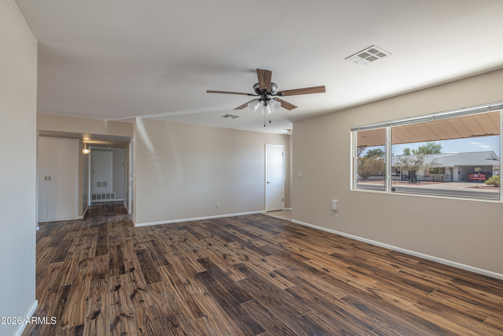 11208 N 105th Avenue - Photo 15