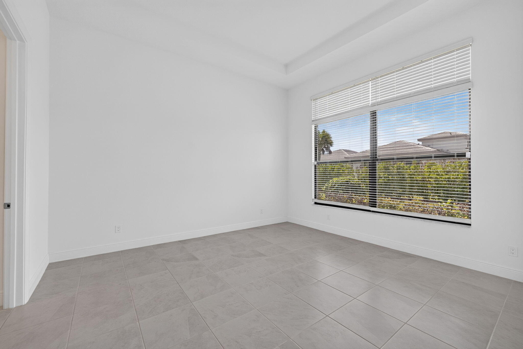 9148 Sw Esule Way - Photo 8