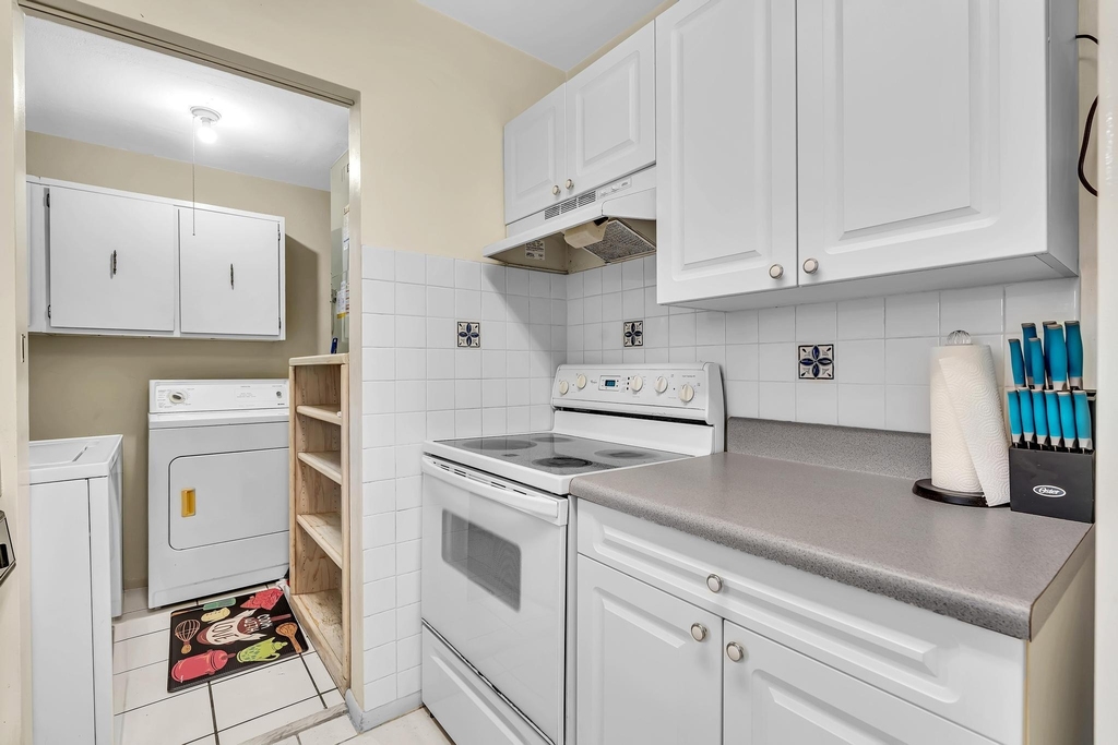 6143 Nw 22nd Street - Photo 14