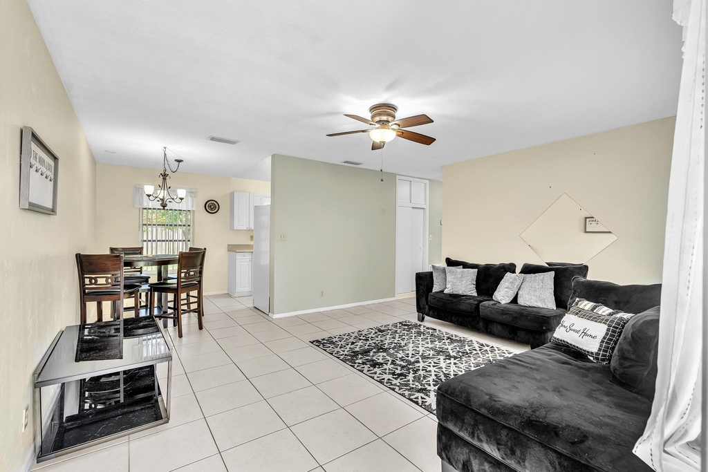 6143 Nw 22nd Street - Photo 5