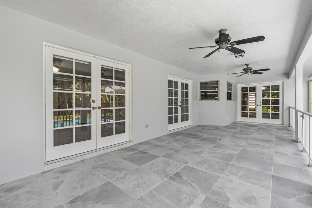104 Oxford Court - Photo 31