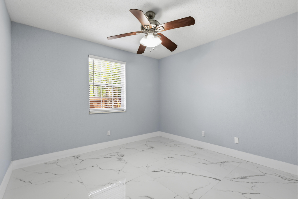 104 Oxford Court - Photo 23