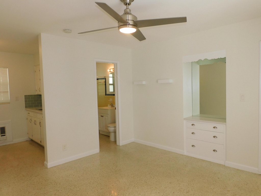 15 S Palmway - Photo 7