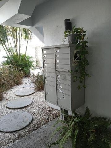 15 S Palmway - Photo 14
