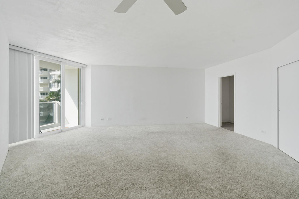 2800 N Flagler Drive - Photo 0