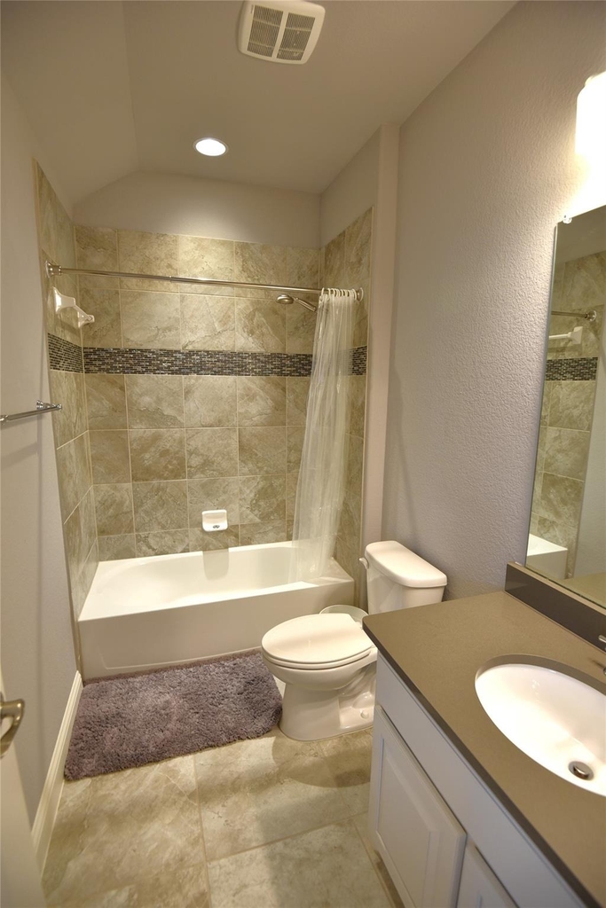 200 Montrose Lane - Photo 33