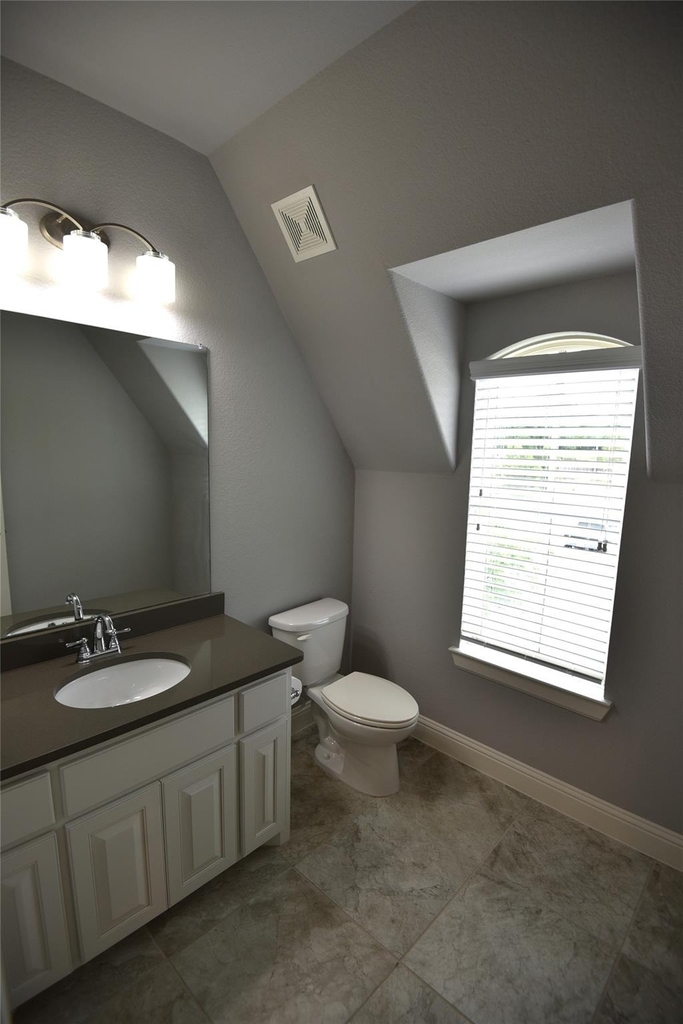 200 Montrose Lane - Photo 26