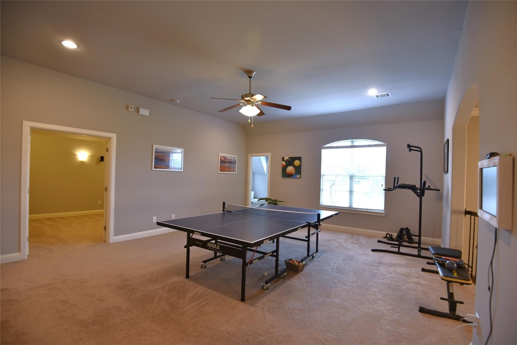 200 Montrose Lane - Photo 25