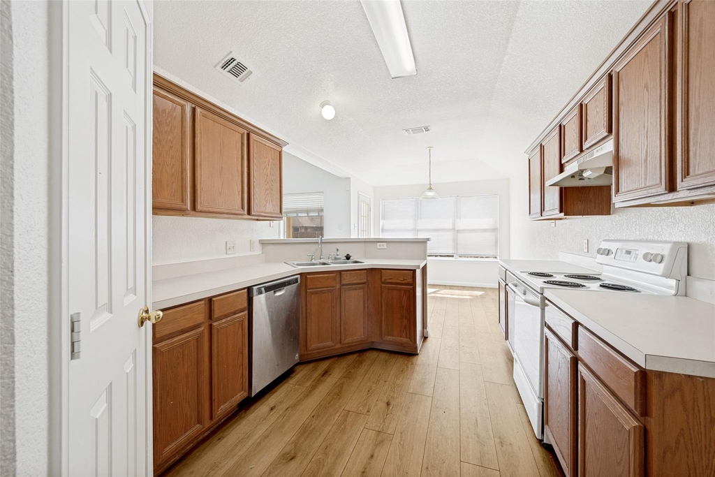 308 Rock Hill Drive - Photo 12