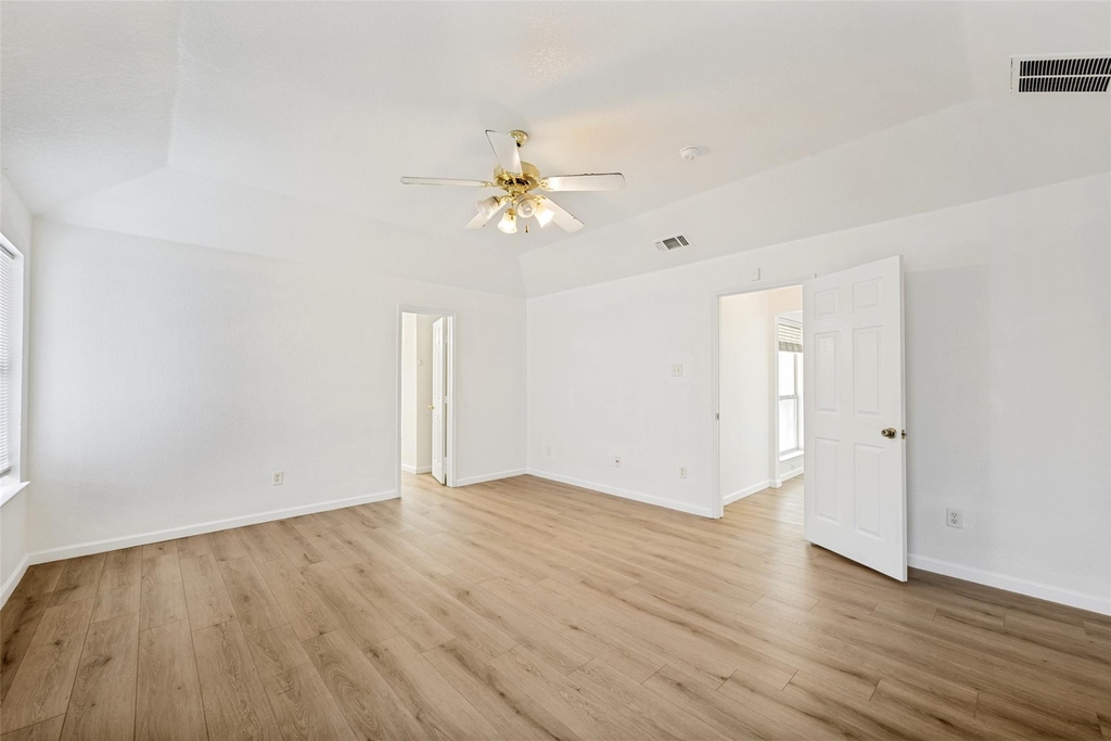 308 Rock Hill Drive - Photo 16