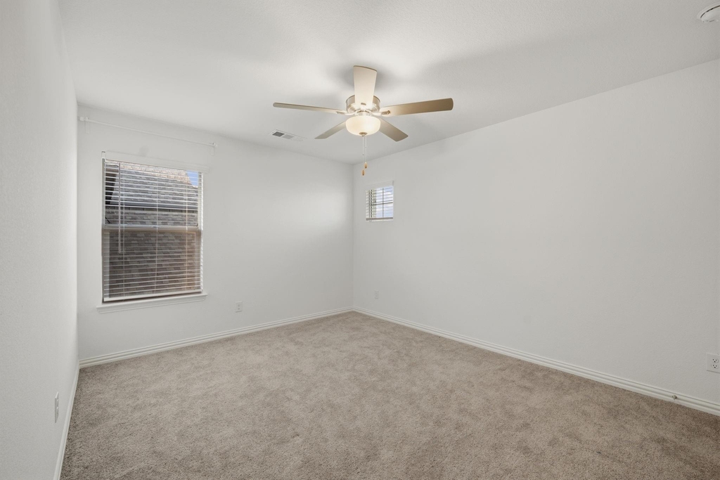 2507 Gentle Knoll Drive - Photo 20