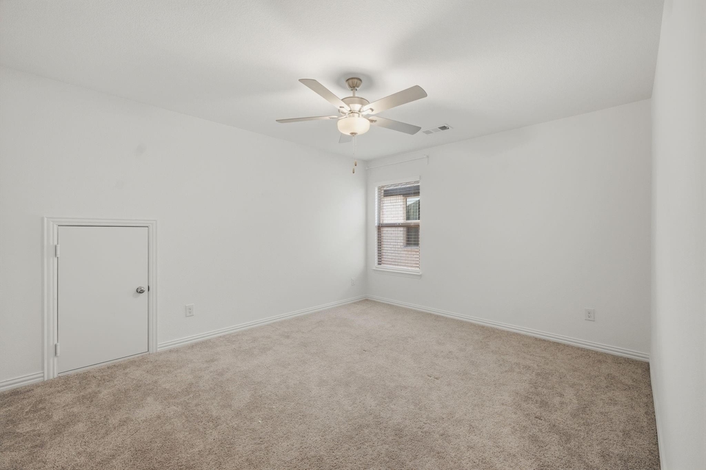2507 Gentle Knoll Drive - Photo 17