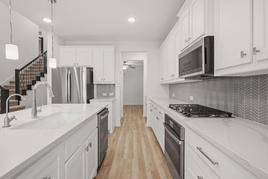 2507 Gentle Knoll Drive - Photo 5
