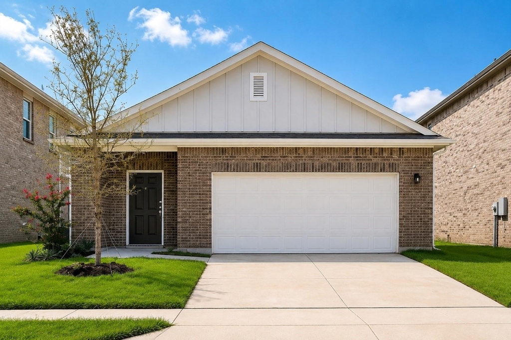 5925 Sahara Drive - Photo 0