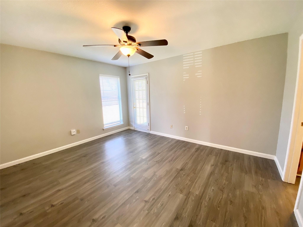 3809 Tamarron Lane - Photo 6