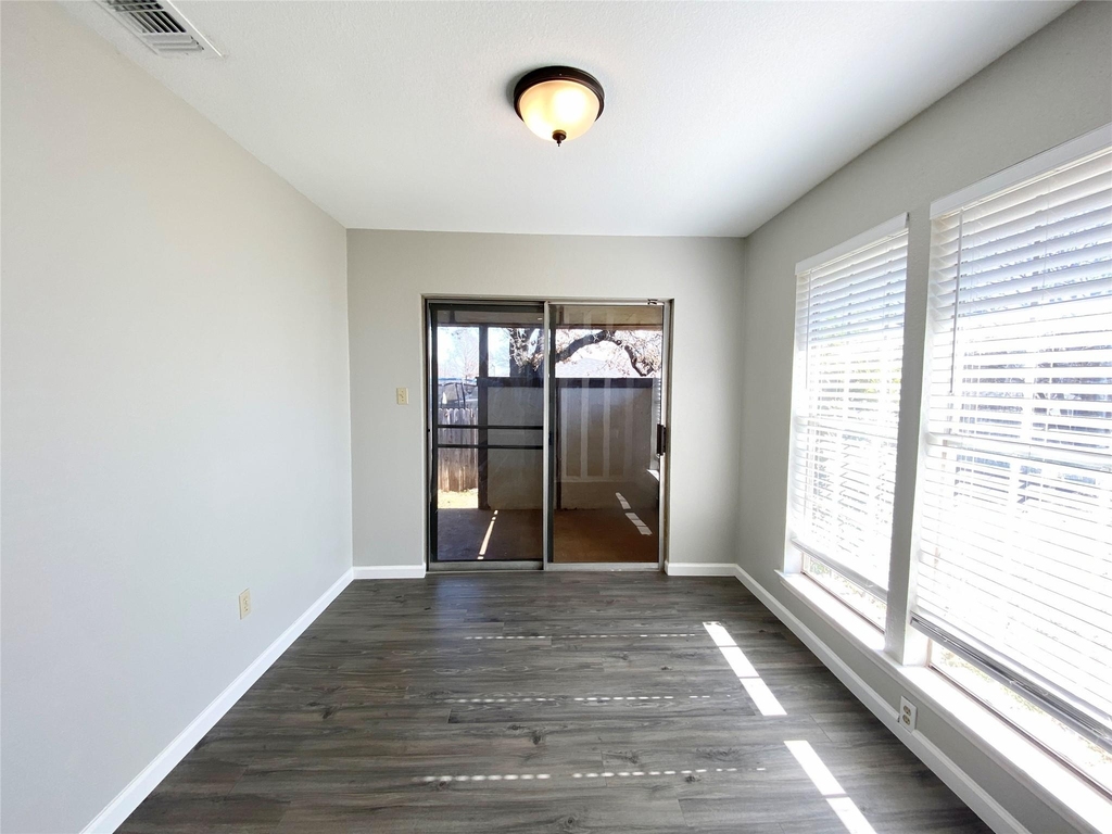 3809 Tamarron Lane - Photo 4