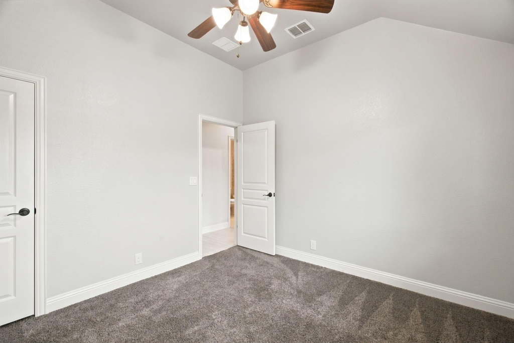 1509 Yellowthroat Drive - Photo 24