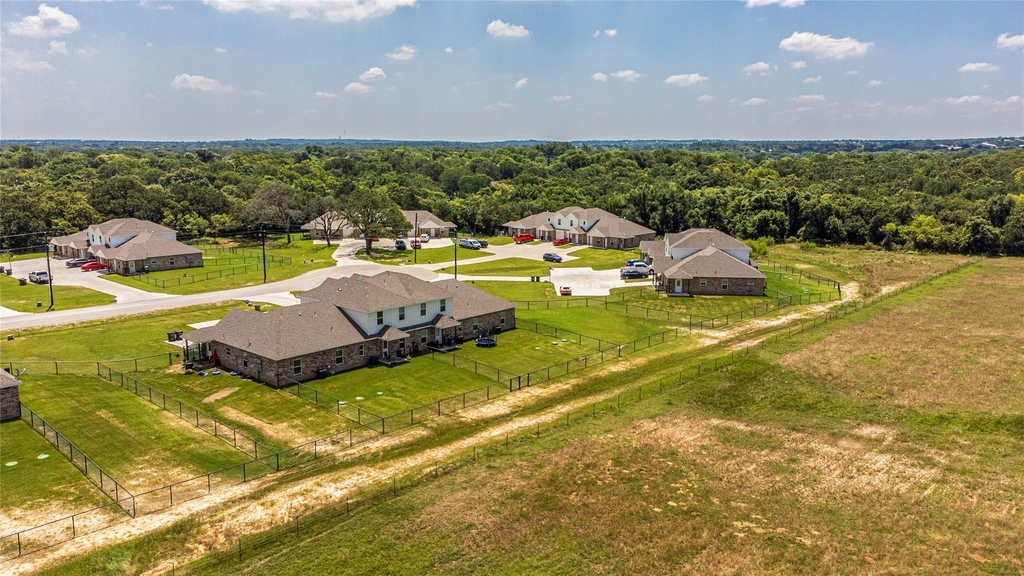 109 N Park Ct - Photo 1