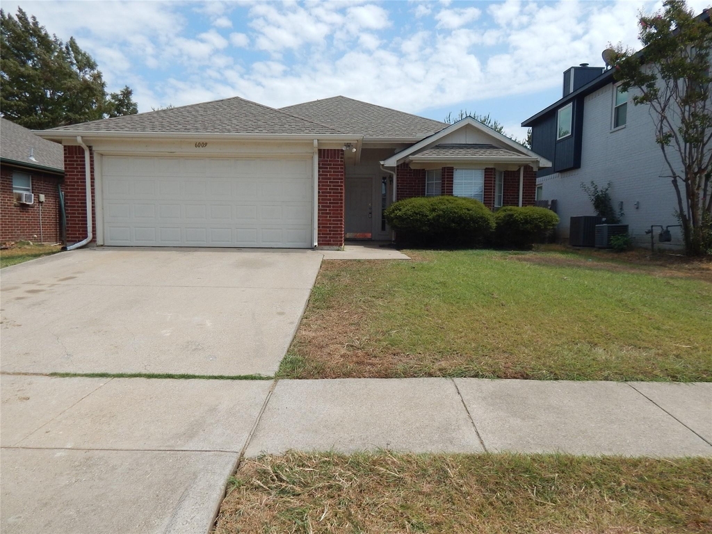 6009 Castanada Drive - Photo 1