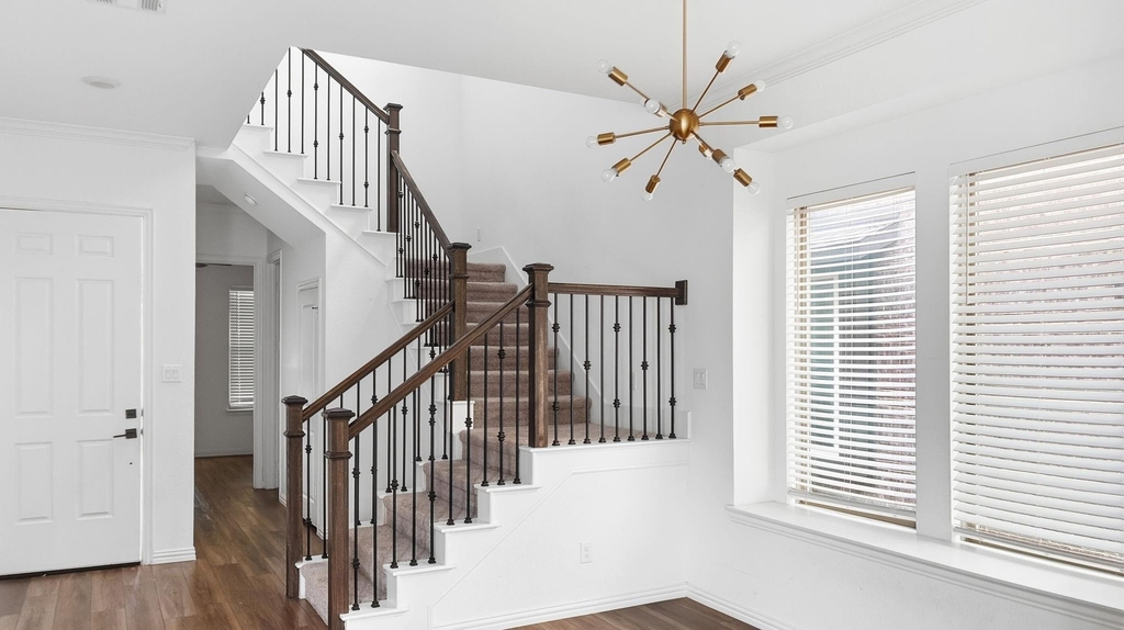 238 Woodson Street - Photo 8