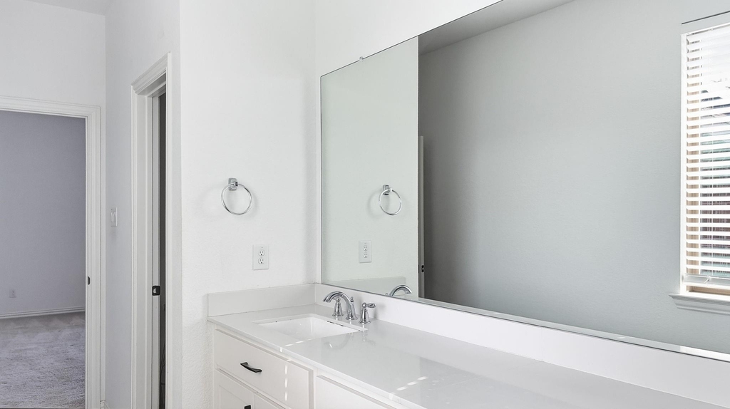 238 Woodson Street - Photo 15