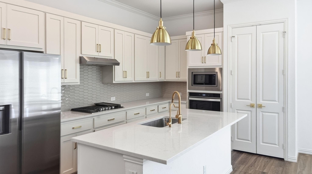 238 Woodson Street - Photo 7