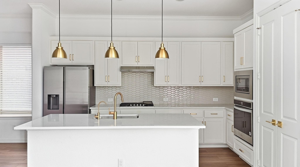 238 Woodson Street - Photo 6