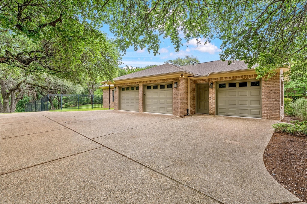 3201 Edward Drive - Photo 36