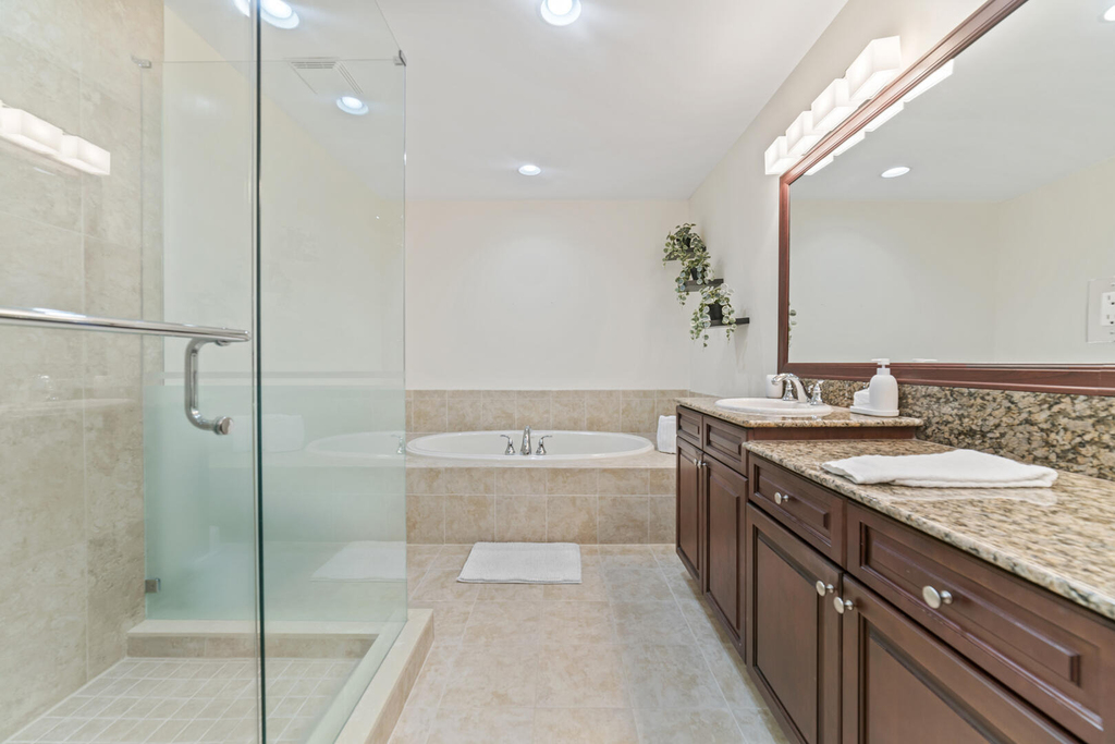 1849 Ne 26th - Photo 17