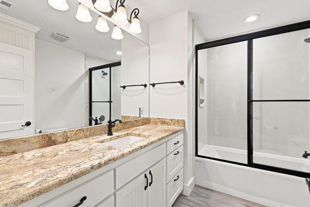 7942 Fm 859 - Photo 17