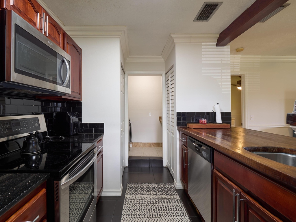 6535 Se Federal Highway - Photo 8