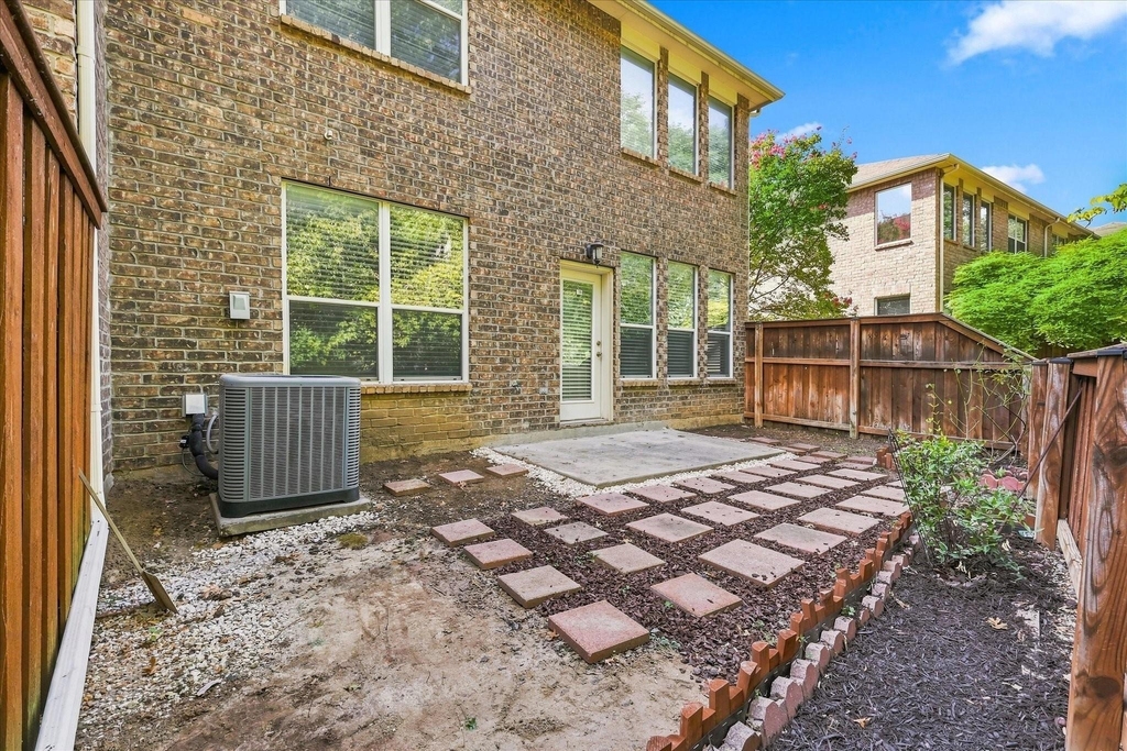 2929 Muirfield Drive - Photo 14