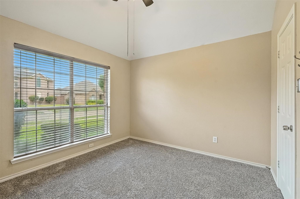 2504 Indian Paint Drive - Photo 13