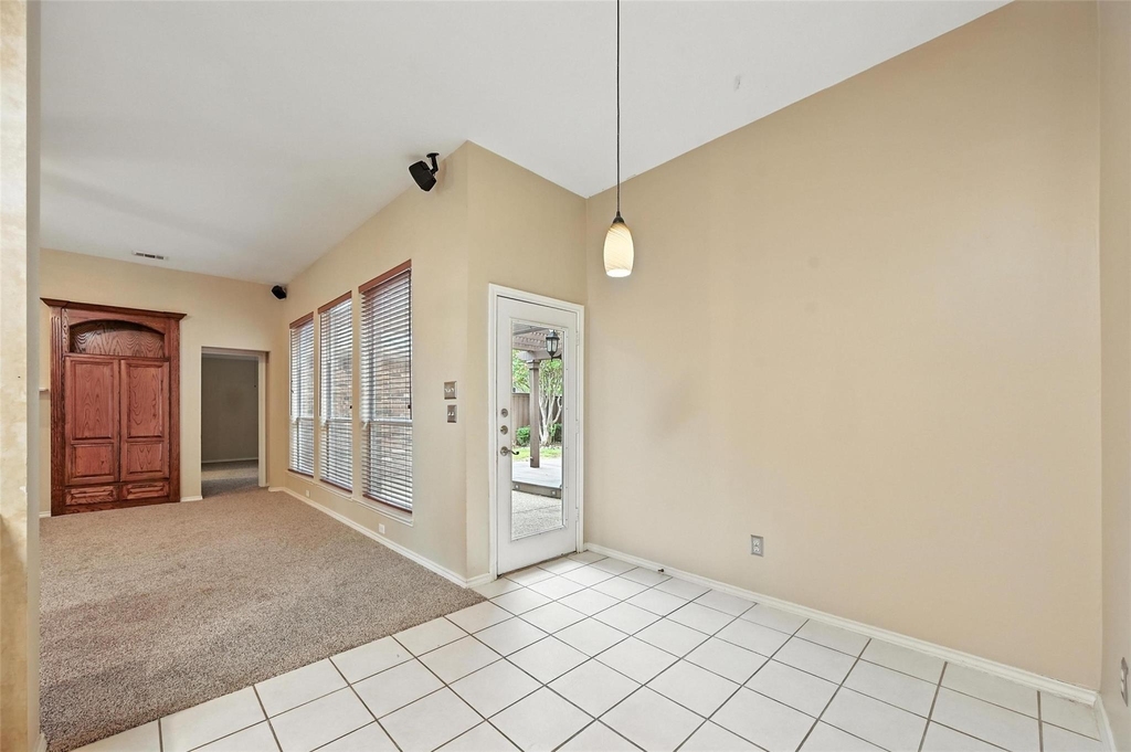 2504 Indian Paint Drive - Photo 5