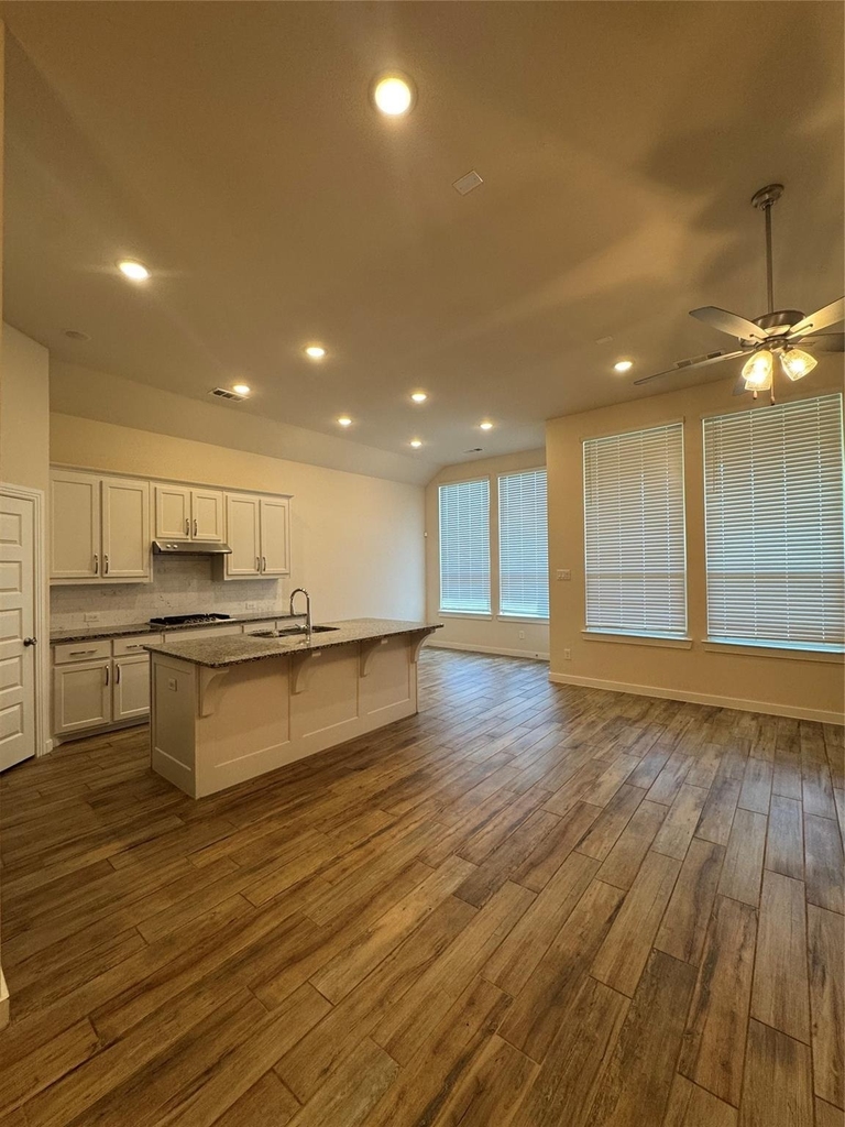 504 Evergreen Road - Photo 8