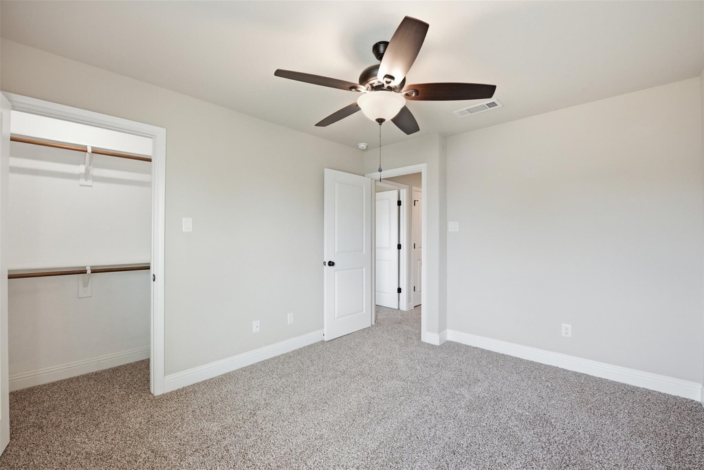 809 Jameson Street - Photo 17