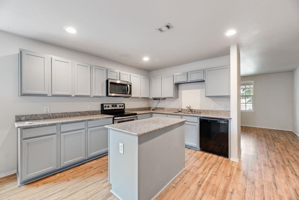 13072 Sewanee Drive - Photo 8
