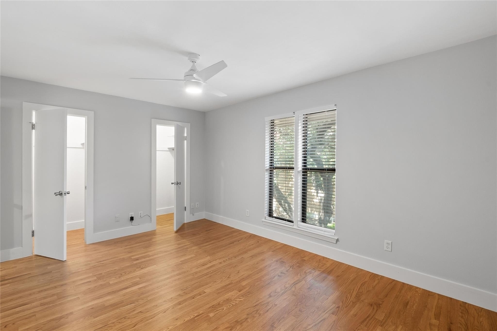 10727 Villager Road - Photo 27