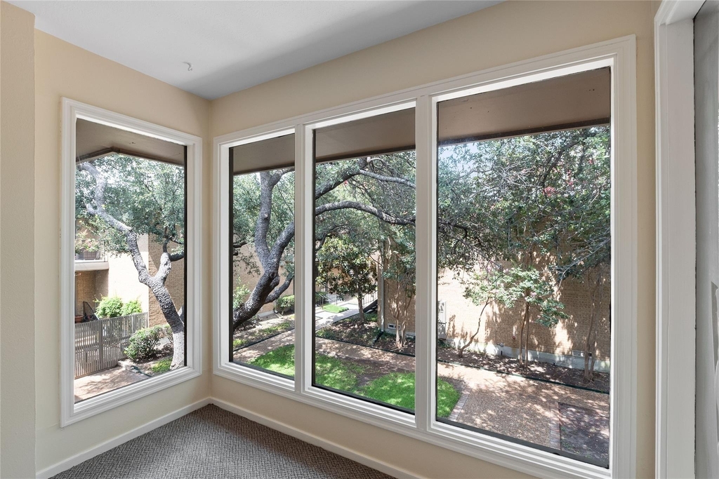 10727 Villager Road - Photo 5