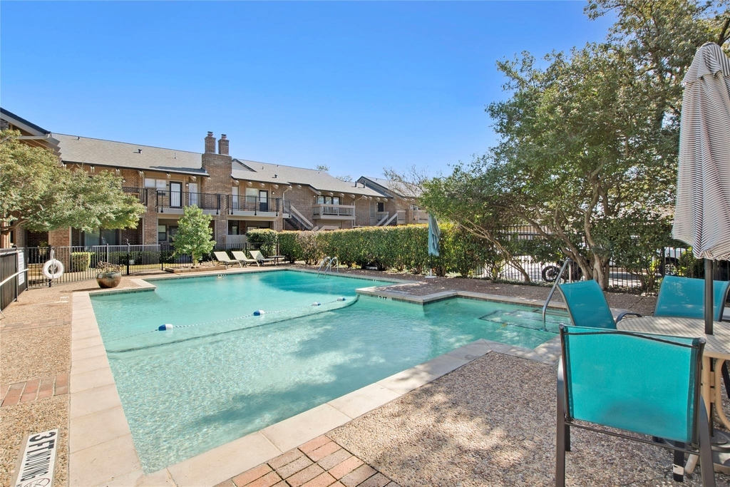 10727 Villager Road - Photo 36