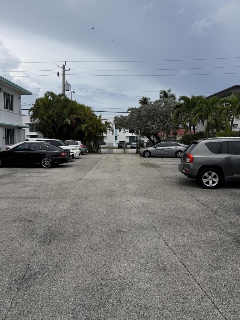 1980 Bay Drive - Photo 8