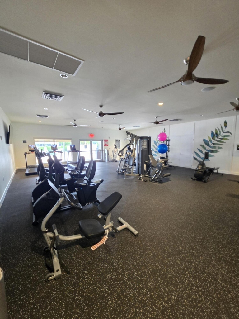 1631 Nw 18th Avenue - Photo 47