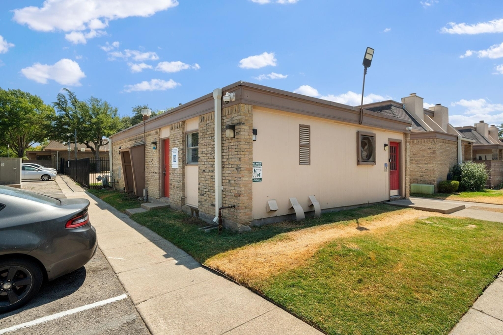 3121 Park Lane - Photo 26