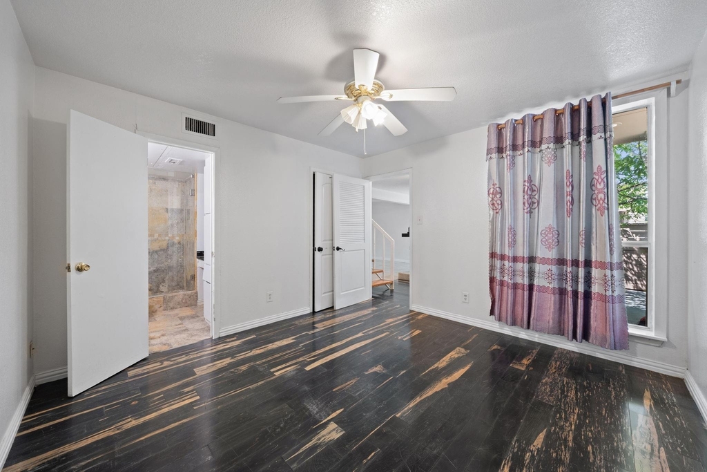 3121 Park Lane - Photo 16