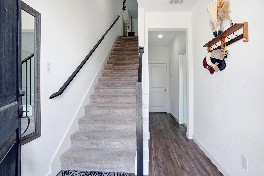 695 Vista Del Lago Drive - Photo 34