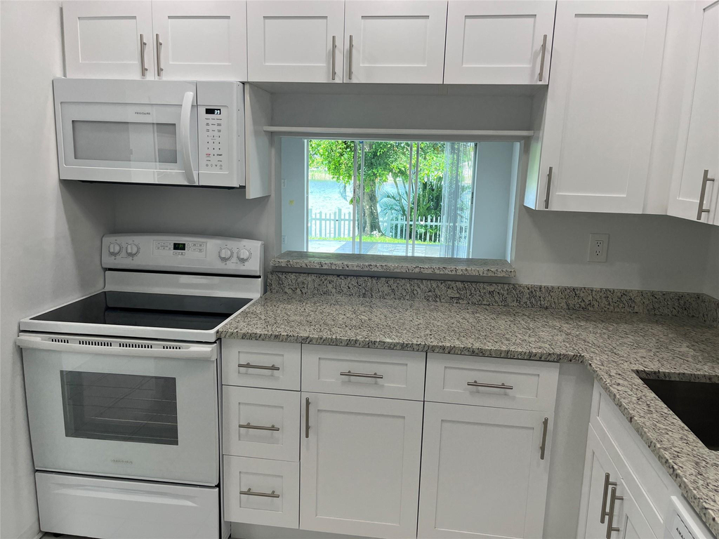5517 Sw 24th Avenue - Photo 21