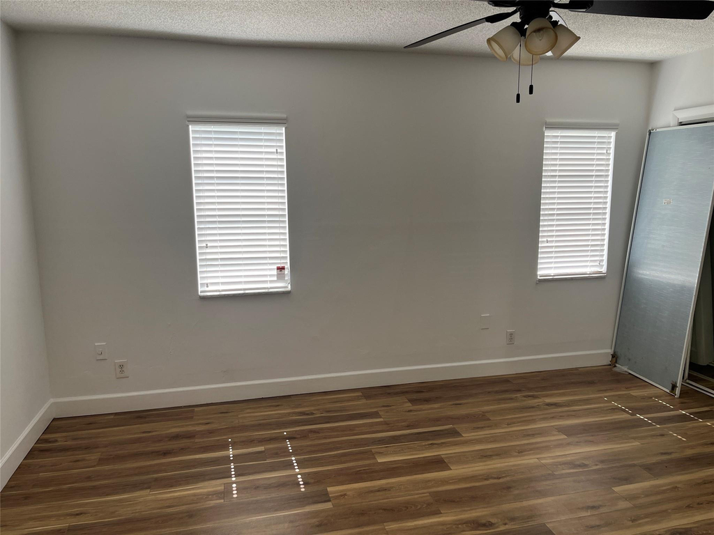 5517 Sw 24th Avenue - Photo 2