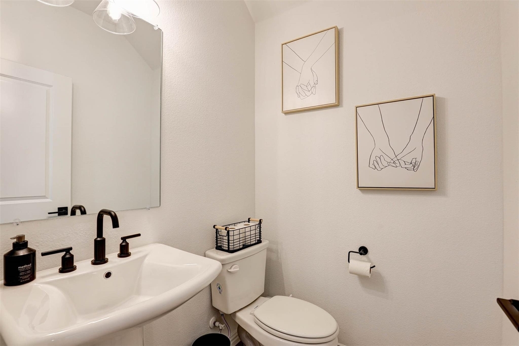 2324 Norma Lane - Photo 7